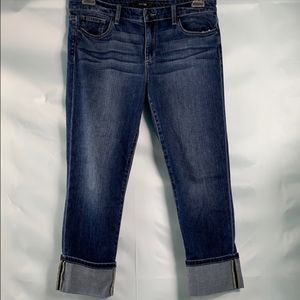 Joe's jeans 4" cuff crop